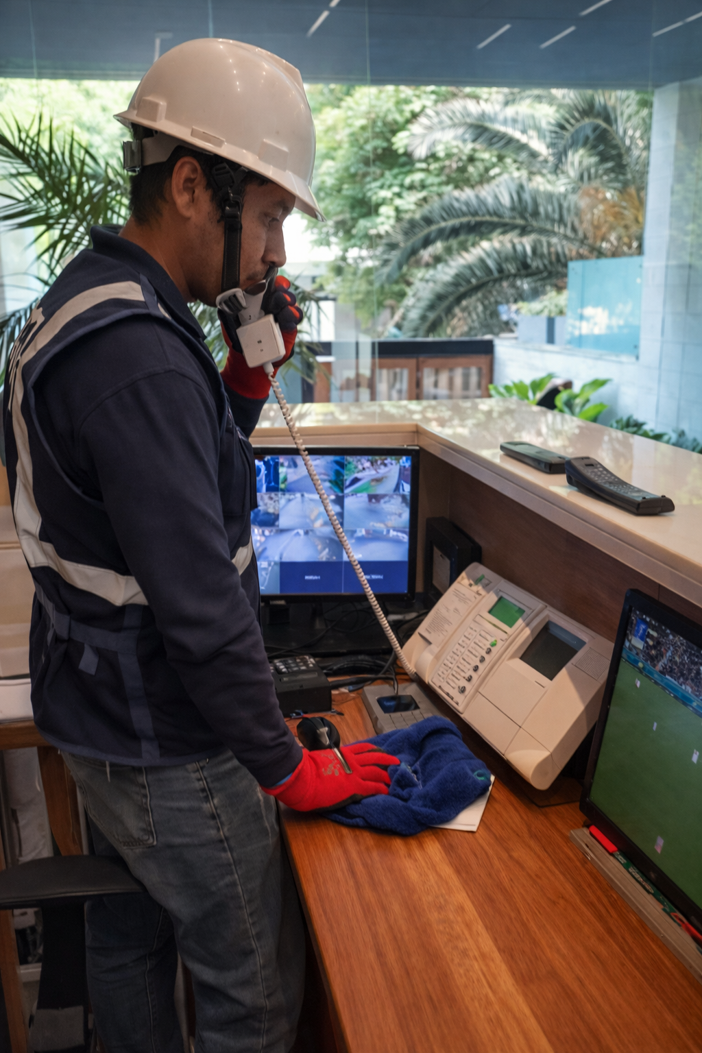 Mantenimiento de intercomunicadores